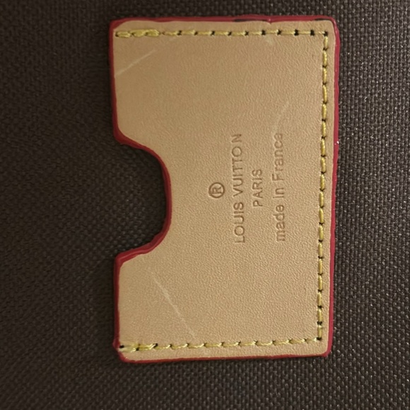 Louis Vuitton Rolling Suitcase - Picture 6 of 7